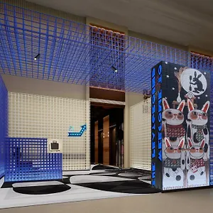 Hotel Moxy Xuhui ****